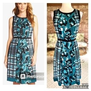 Adrianna Papell Dress Floral Pleated Fit & Flare Teal Blue Sleeveless 4 Garden